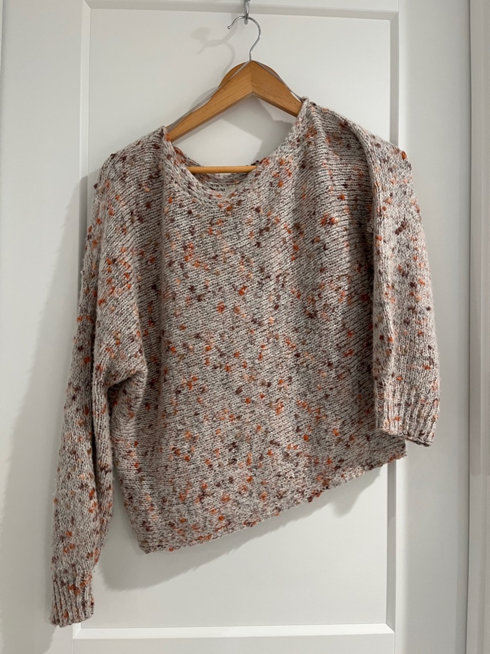 Gianni Bini Cream Speckled Off-the-Shoulder Sweater with Orange Flecks